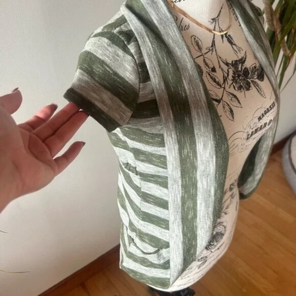 POETRY Brand. Size S/M cardigan. Drawstring waist that cinches at the back. - Picture 6 of 6